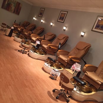 Nail Gallery - Relaxing spa chairs. - Nail Salons Near Me - Lawrenceville, Georgia