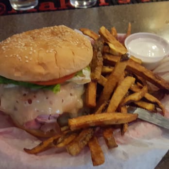 Southside Pub - Awesome Sasquatch burger with fresh cut fries !! - Pubs Near Me - Bend, Oregon