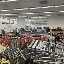 Deals deals deals! Deals deals deals!