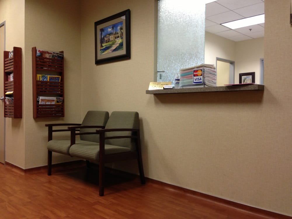 LINDA HILLIER, MD Updated October 2024 26 Reviews 630 S Raymond