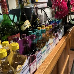 Jasmine Thai Restaurant - A pic of the bar.