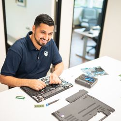 Right Click - Hardware repair and desktop set-up & office moves available.
