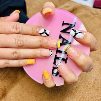 Eco Friendly Nail Salon - Yuna!!! Exactly what I asked for! I WILL BE BACK! - Nail Salons Near Me - Sacramento, California