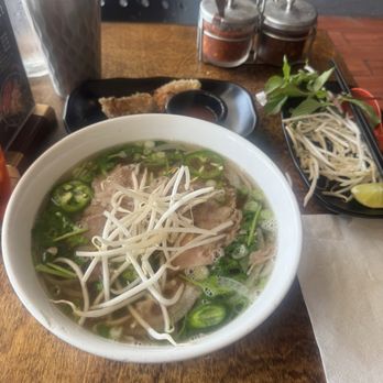 Pho Chateau - V.90 & Crispy Spring Rolls - Chả Giò - Vietnamese Near Me - Lorton, Virginia Pho Chateau - V.90 & Crispy Spring Rolls - Chả Giò - Vietnamese Near Me - Lorton, Virginia