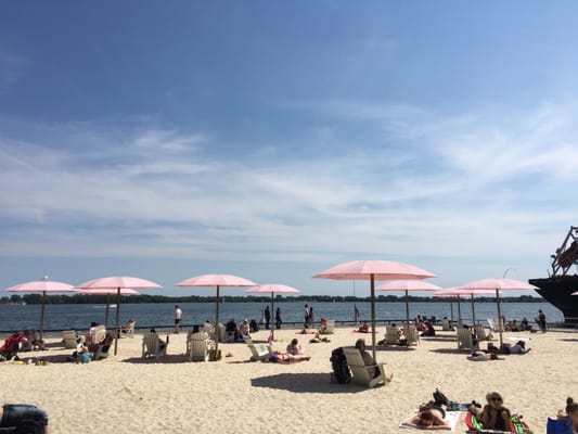 Sugar Beach by null