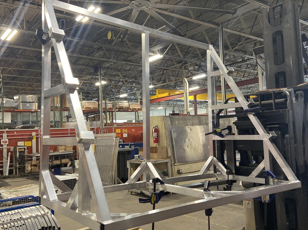 Slide of Strongman’s Powerwashing