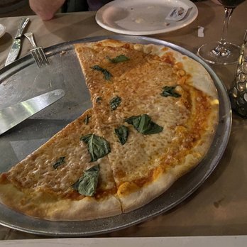 Toscana - Margherita pizza, extra basil - Pizza Near Me - Solvang, California Toscana - Margherita pizza, extra basil - Pizza Near Me - Solvang, California
