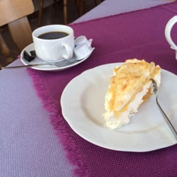 Gaststätte Elysium - Kaffee und hausgemachte Torte