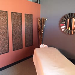 Vida Bodywork - Clothed table massage option