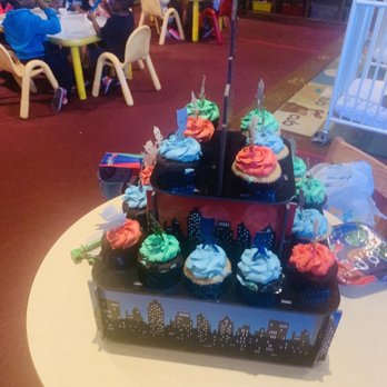 Simply Sweet Creations - Cupcakes Near Me - Oak Lawn, Illinois