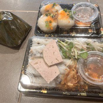 Nissi Banh - Delis Near Me - Seattle, Washington