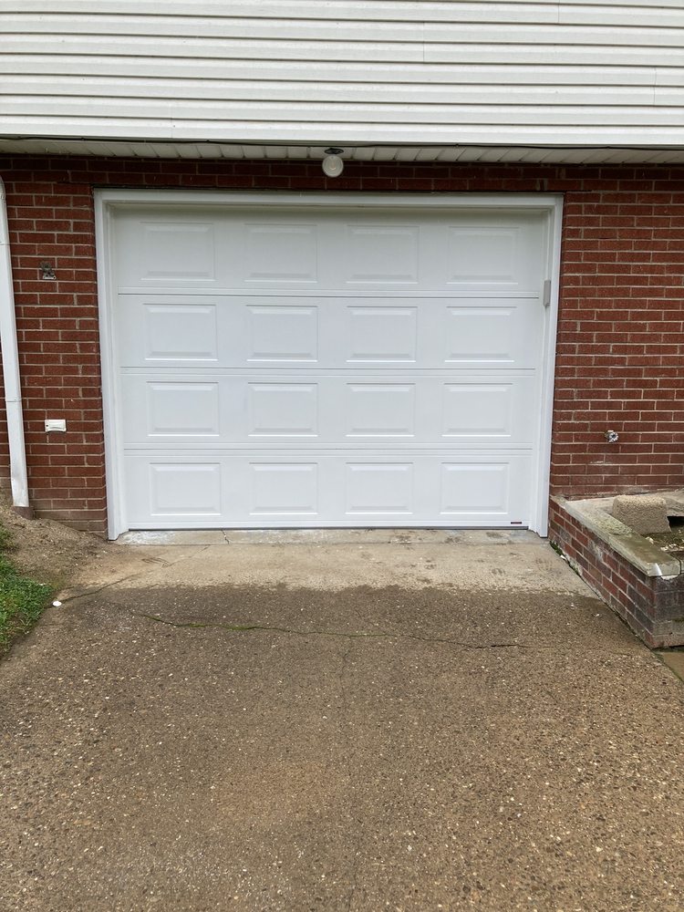 TNT GARAGE DOORS Updated August 2024 17 Photos 2051 Winfield Rd