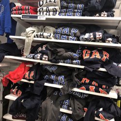 Gap Factory - Clothes not folded