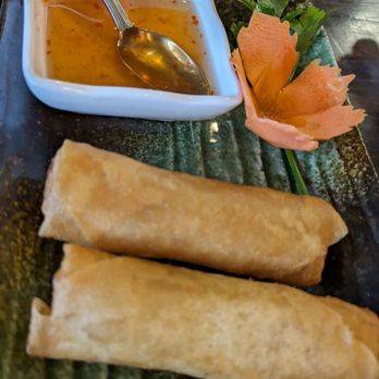 Thai Food Theory - Veggie spring rolls - Thai Near Me - Easton, Massachusetts Thai Food Theory - Veggie spring rolls - Thai Near Me - Easton, Massachusetts