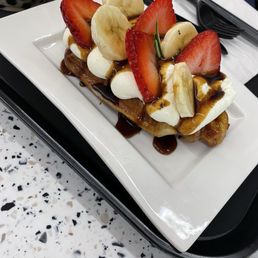Strawberry banana croffle Strawberry banana croffle