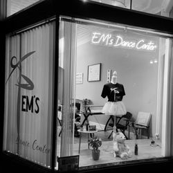 Em's Dance Center