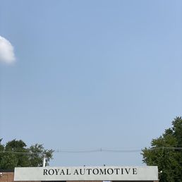 Exterior photo of Royal Automotive - Chicago, Illinois Exterior photo of Royal Automotive - Chicago, Illinois