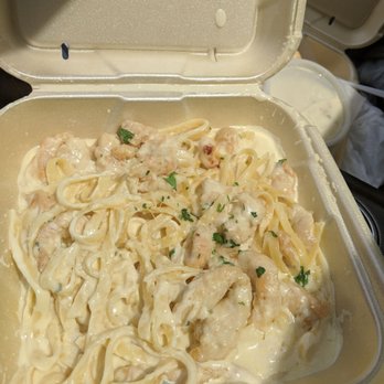 Pasta Bella - Chicken Alfredo, bland. Had to add a lot of salt and parmesan cheese. - Italian Near Me - Marietta, Georgia Pasta Bella - Chicken Alfredo, bland. Had to add a lot of salt and parmesan cheese. - Italian Near Me - Marietta, Georgia