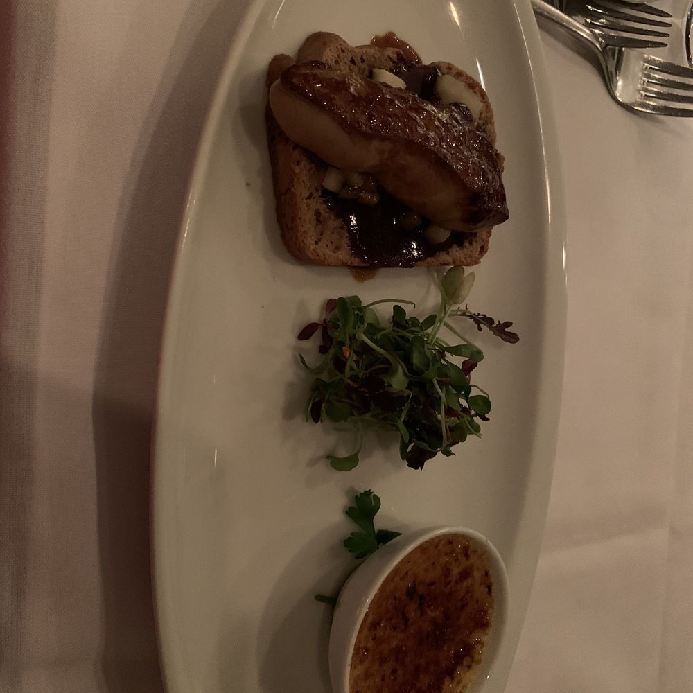 Restaurant Bonaparte - Foie gras poêlé - French Near Me - Montreal, Quebec Restaurant Bonaparte - Foie gras poêlé - French Near Me - Montreal, Quebec