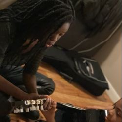Hit Me With Music - In-home Guitar Lessons