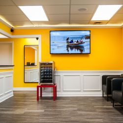 YK Dental Care - Waiting area