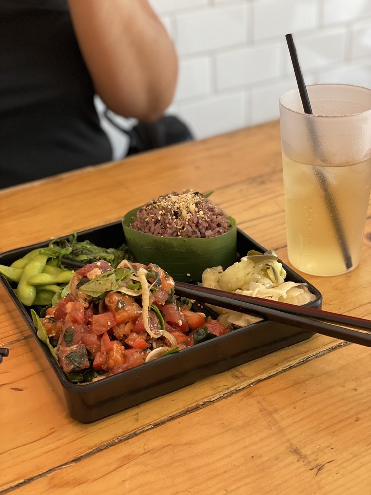 Pisces Poke & Ramen