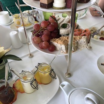 Orchids - Breakfast & Brunch Near Me - Honolulu, Hawaii