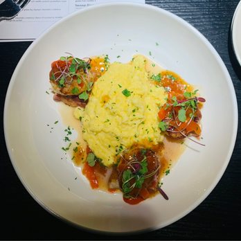 Sparrow - Scallops with pork belly/ polenta was really good accompaniment. - New American Near Me - Kirkland, Washington