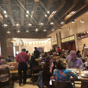 Ginger - Dining Area, 04.27.2019. - Chinese Near Me - National Harbor, Maryland