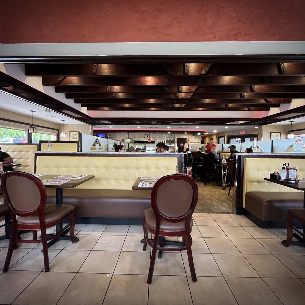 Red Hut Diner - Red Hut Diner - Diners Near Me - Rockaway, New Jersey