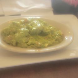 Mariachi Mexican Restaurant Bar And Grill - Side of Guacamole