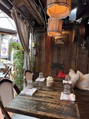 French Alpine Bistro - Crêperie du Village by null