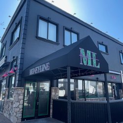Moneyline - Outdoor Terrace
