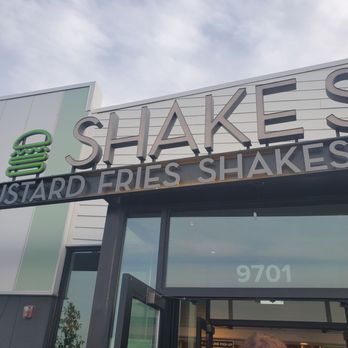 Shake Shack Fishers - Not the best looking picture - Burgers Near Me - Fishers, Indiana Shake Shack Fishers - Not the best looking picture - Burgers Near Me - Fishers, Indiana