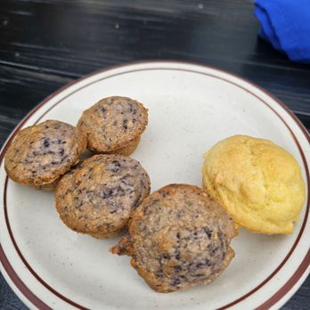 The Brightside Tavern - Complimentary muffins - New American Near Me - Jersey City, New Jersey