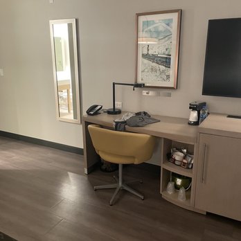 Hyatt Place - Hotels Near Me - Fresno, California