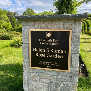 ELIZABETH PARK - Updated June 2024 - 940 Photos & 122 Reviews - 1561 ...