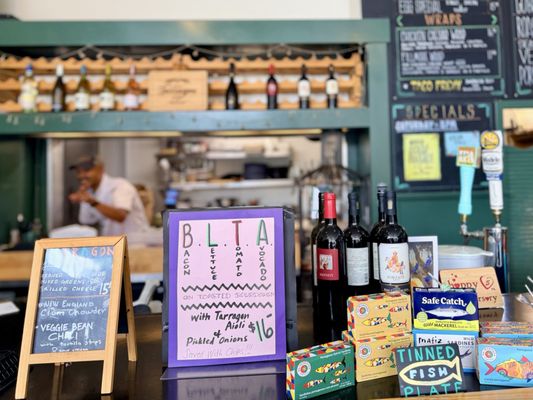 Tarragon Cafe by null