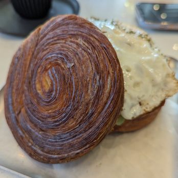La Petite Colline - Bakeries Near Me - Toronto, Ontario