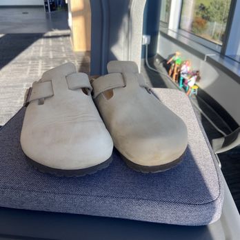 Carlos Shoe Service - Shoes after being cleaned - Shoe Repair Near Me - San Francisco, California Carlos Shoe Service - Shoes after being cleaned - Shoe Repair Near Me - San Francisco, California