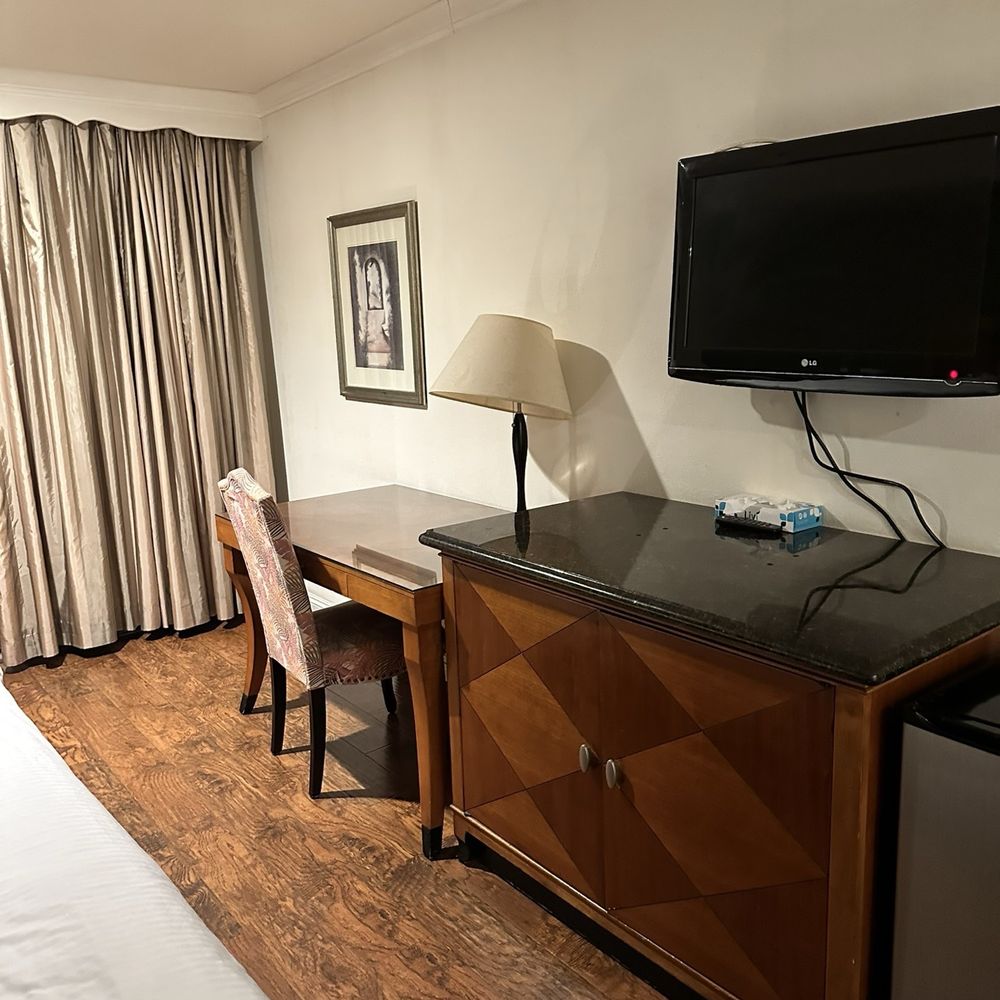 Motel 6 Alhambra, CA 91803 - Last Updated January 2026 - Yelp