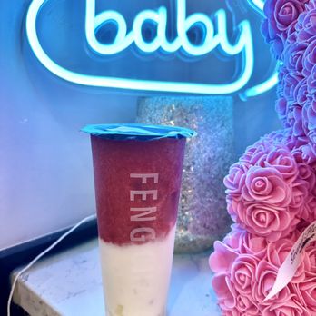 Feng Cha Teahouse - strawberry breezd - Bubble Tea Near Me - Costa Mesa, California