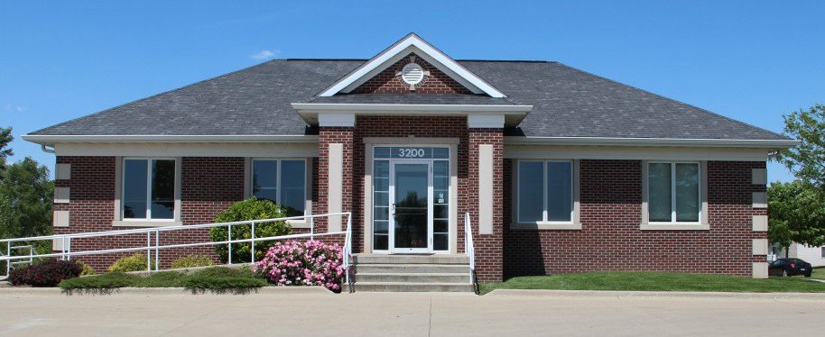 Howes Law Firm, PC - divorce attorney in Cedar Rapids, IA