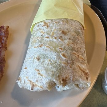 Super Charburgers - Ham Breakfast Burrito with Avocado and easy chorizo - Burgers Near Me - Tujunga, California Super Charburgers - Ham Breakfast Burrito with Avocado and easy chorizo - Burgers Near Me - Tujunga, California