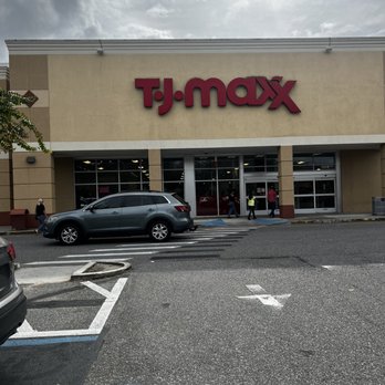 TJ Maxx - Secret Santa gift - Department Stores Near Me - Altamonte Springs, Florida TJ Maxx - Secret Santa gift - Department Stores Near Me - Altamonte Springs, Florida