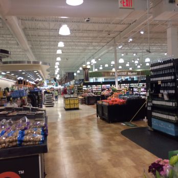 Harris Teeter - Expanded square footage - Grocery Near Me - Cary, North Carolina
