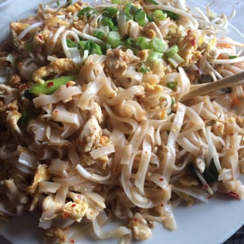 Bangkok Cafe - The Pad Thai - Thai Near Me - Ferndale, Michigan