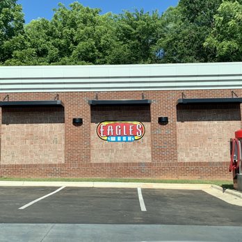 Eagles Gas - Car wash with vacuums. - Convenience Stores Near Me - Apex, North Carolina