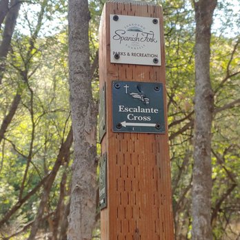 Escalate Cross Trail - This way to the cross - Hiking Near Me - Spanish Fork, Utah