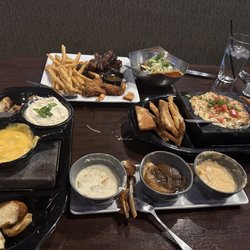 Black Rock Bar & Grill